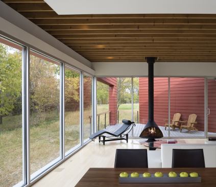 Architect, builder, and co-developer Randy Brown selected long-lasting materials with green leanings, such as bamboo flooring and fiber-cement siding.