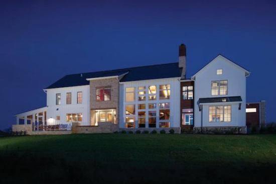 Woodland Hall House, Columbus, Ohio

Architect: Meyers + Associates, Columbus

Builder: Ghiloni Custom Builders, Granville, Ohio