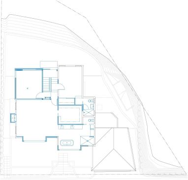 The new second floor has a more coherent plan and an added volume in the back.

