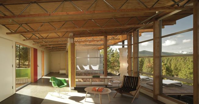 2013 RADA / Custom Home/3,000 Square Feet or Less / Merit Award: Skyline Residence, Bend, Ore. / Bohlin Cywinski Jackson