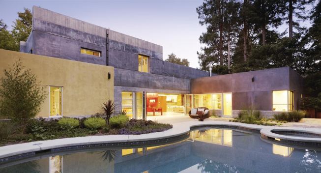 The only remaining part of the original house is the pool, which Cheng Design kept and reworked.

