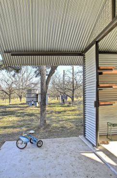 2013 RADA / Outbuilding / Merit Award: Garden Gateway, Sisterdale, Texas / John Grable Architects