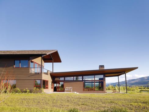 The architects placed the more modern living pavilion on the rear of the house, where it won't disrupt the neighborhood context.