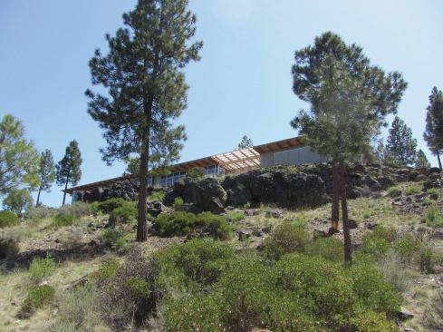 2013 RADA / Custom Home/3,000 Square Feet or Less / Merit Award: Skyline Residence, Bend, Ore. / Bohlin Cywinski Jackson