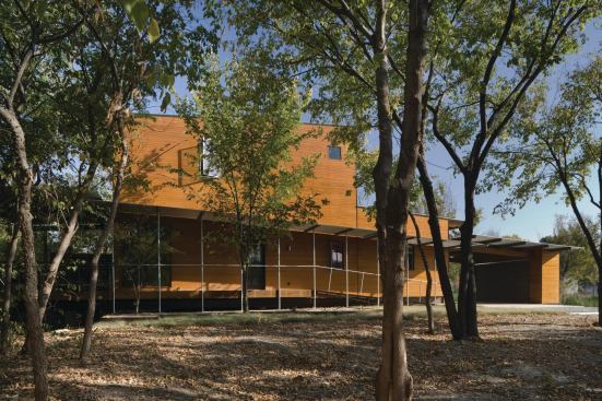 At a 1,490-square-foot project in Dallas' Urban Reserve development, Shipley employed metal grating to form a dramatic entry ramp.
