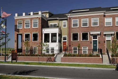 Townhouses - Stapleton Penthouse Row Homes
Builder: McStain Neighborhoods Location: Denver, Colorado