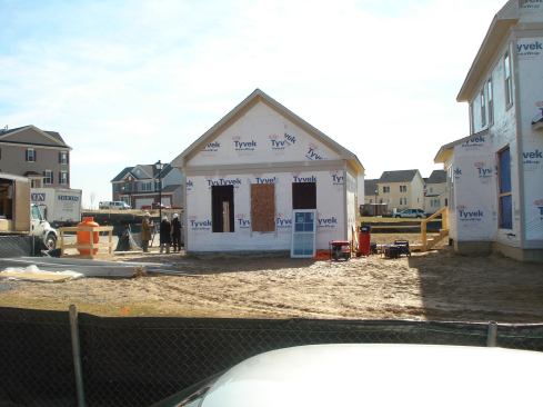 A detached garage ensures cleaner indoor air and less space in the house to heat and cool.